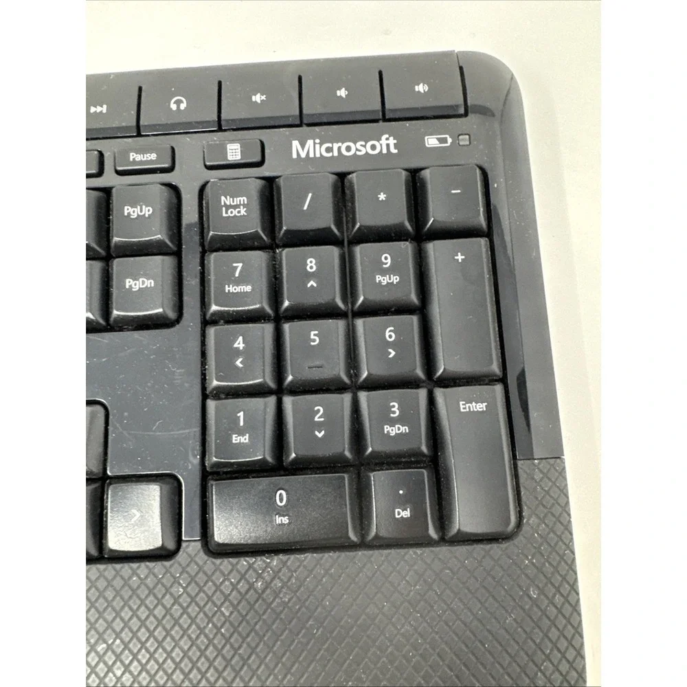 Microsoft Wireless Comfort Keyboard 5050 Model 1728 No Receiver‎ Tested